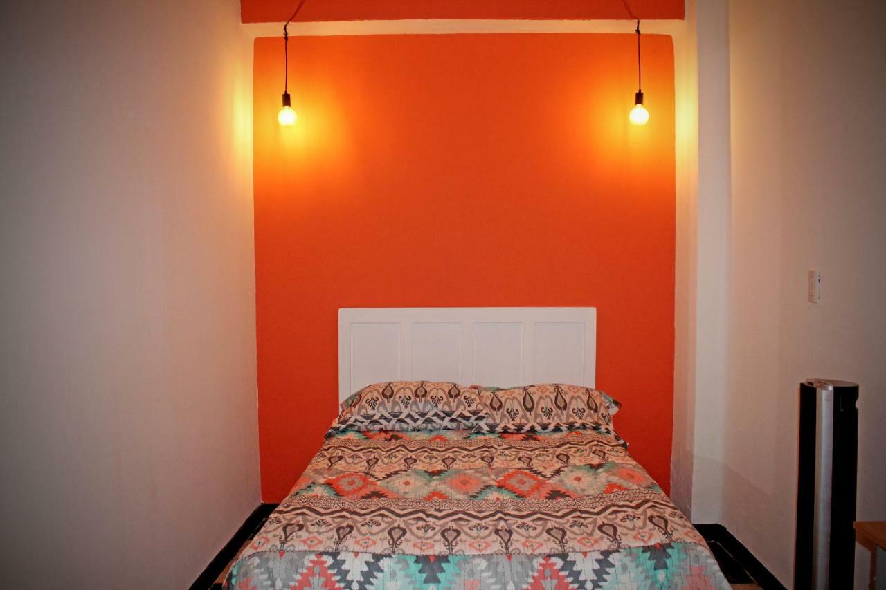 Hostal Americana غوادالاجارا المظهر الخارجي الصورة