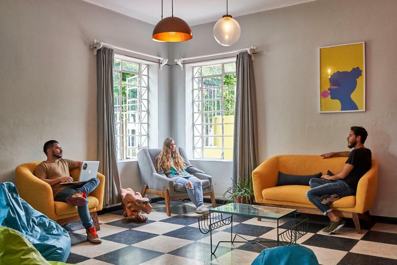 Hostal Americana غوادالاجارا المظهر الخارجي الصورة
