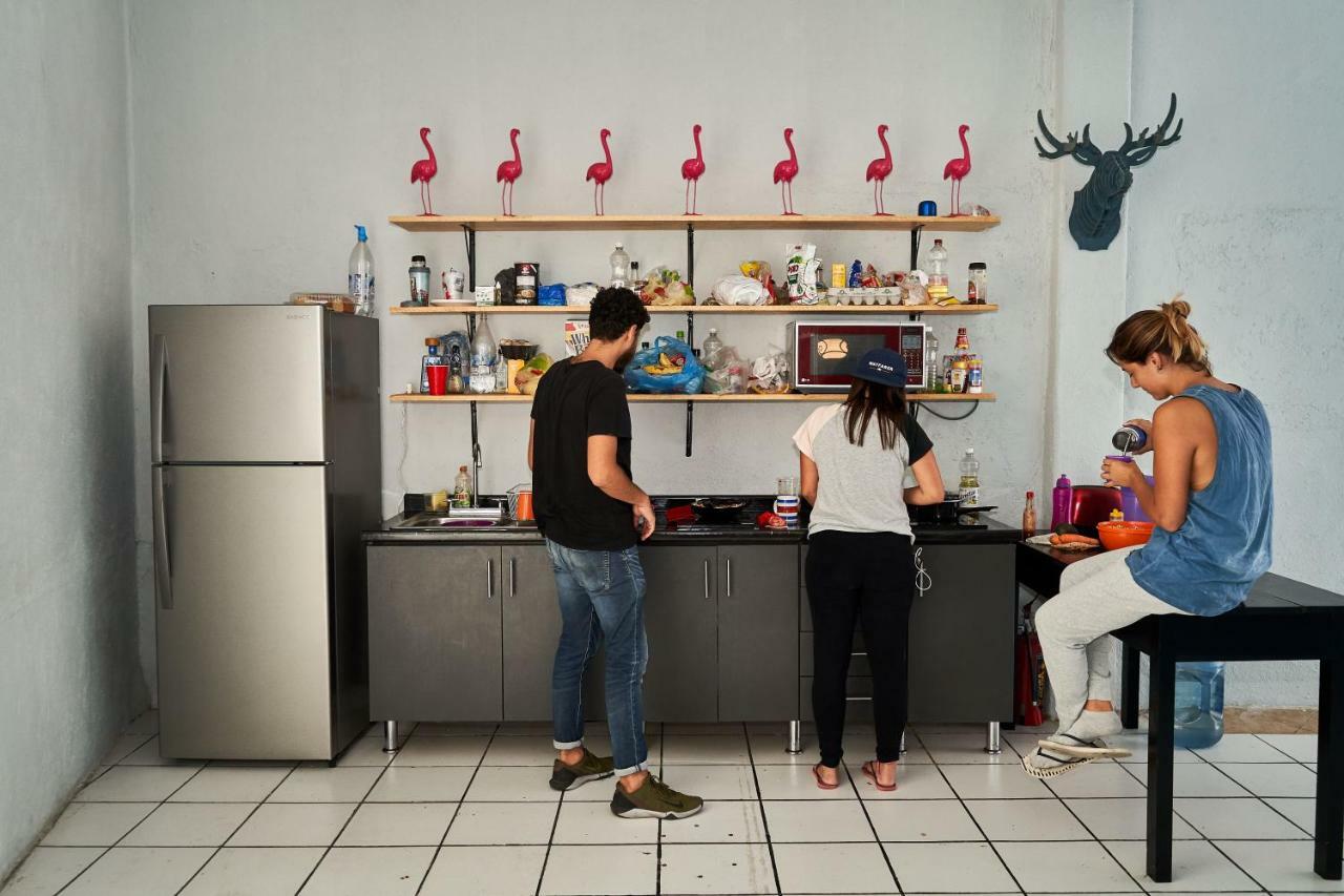 Hostal Americana غوادالاجارا المظهر الخارجي الصورة
